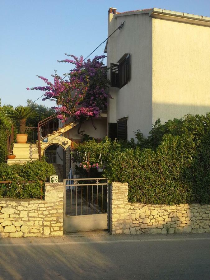 Rooms Luce 2 & Supetar Exterior photo